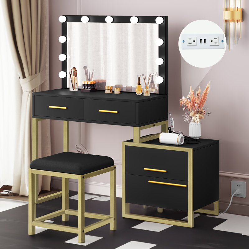 Coiffeuse de maquillage Quenia avec prise de courant USB et luminosité réglable