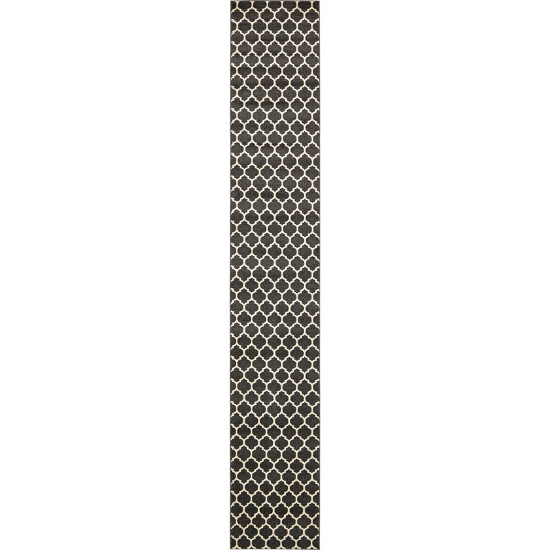 Molly Geometric Indoor Rug, Runner 2'7" x 16'5"