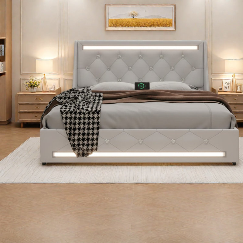 Grand lit moderne tapissier, structure en similicuir avec DEL et station de charge