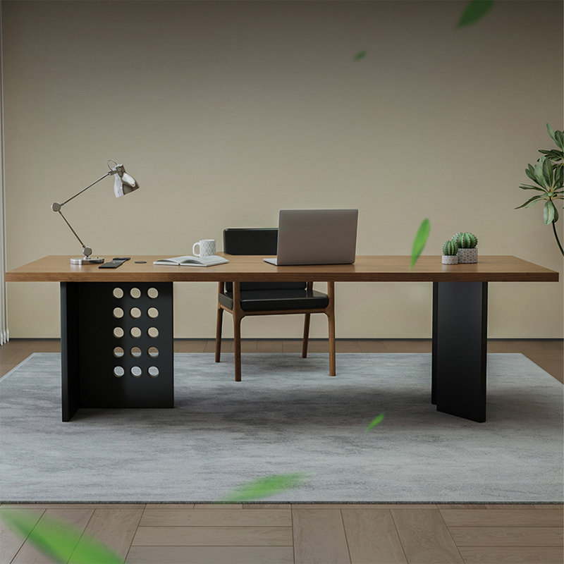 Bureau rectangulaire en bois massif brun noisette, 29.53" H x 62.99" W x 31.5" D