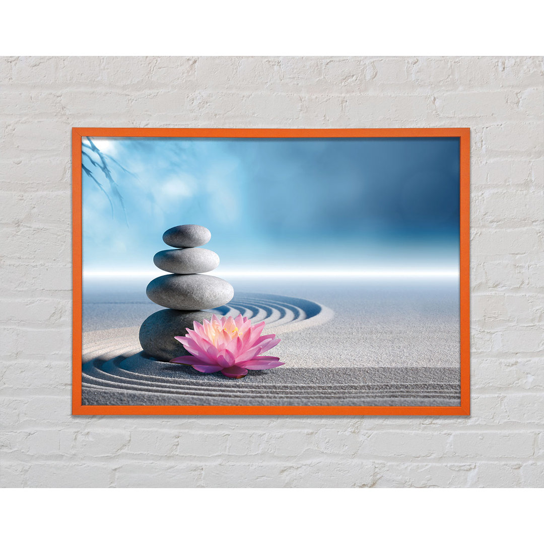 Pebbles on Zen Beach Lilly - Einzelner Bilderrahmen Kunstdrucke