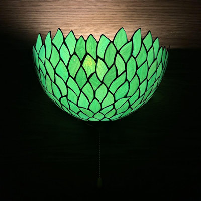 Keesler Tiffany Sconces Lamp Green Leaves Stained Glass Half Moon Pull Chain Switch LED Bulb 12"W*6"D*7"H
