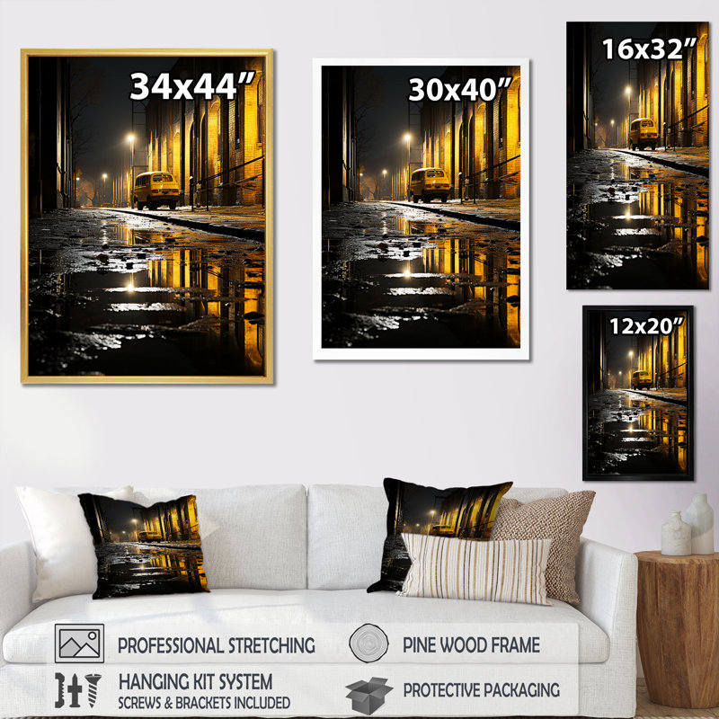 Nightly Silent Workshops Alley, reproduction d'art sur toile, Cadre flottant doré, H 40 po x l 30 po x P 1,5 po