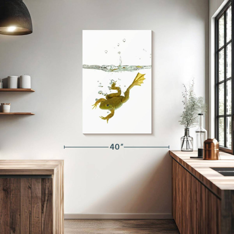 Grenouille sous l'eau, H 39 po x l 26 po