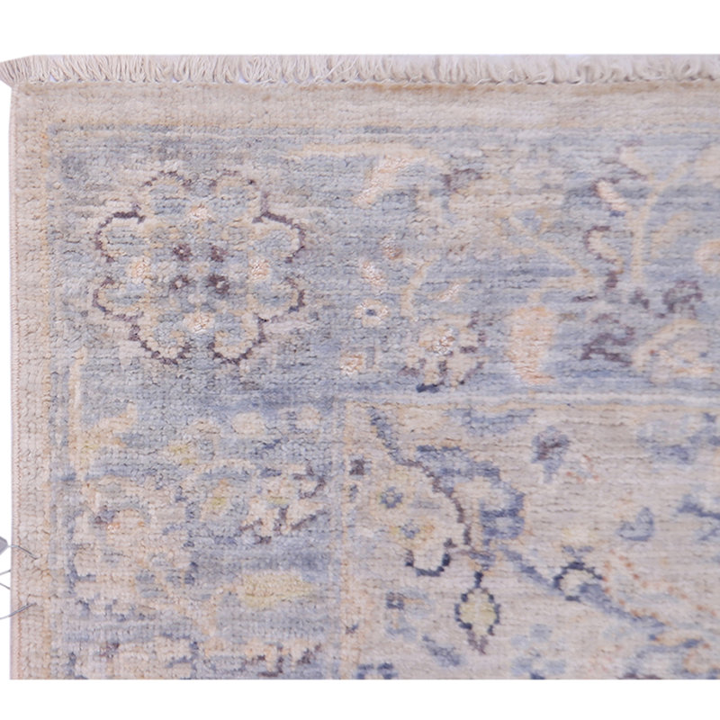 Hand Woven Wool Oriental Area Rug