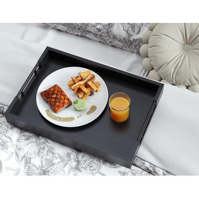 Grand plateau de service en bambou avec poignées en métal, petit-déjeuner en bois noir et plateau de service