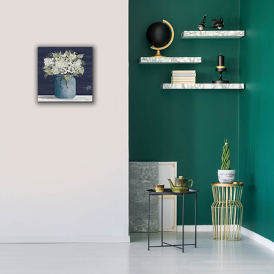 «White Flowers I» par Cindy Jacobs, art mural sur toile