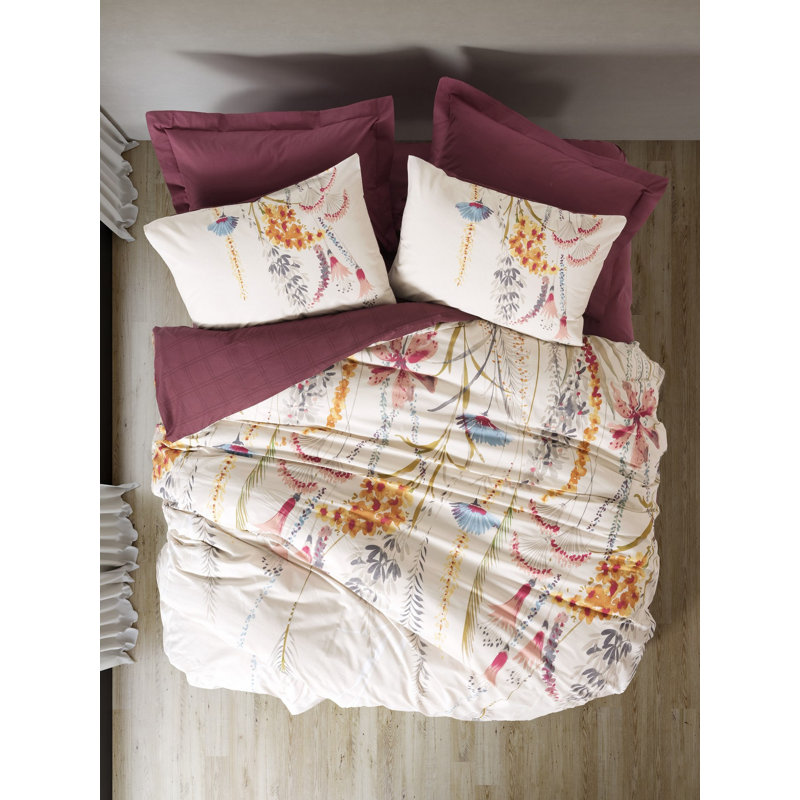 Elegant Claret Red Ranforce Quilt Cover Set, 79 x 79 inches | 100% Cotton, 145 Thread Count, Machine Washable | Includes 2 Pillowcases with Button Closure, Perfect for Cozy Bedrooms & Stylish Decor