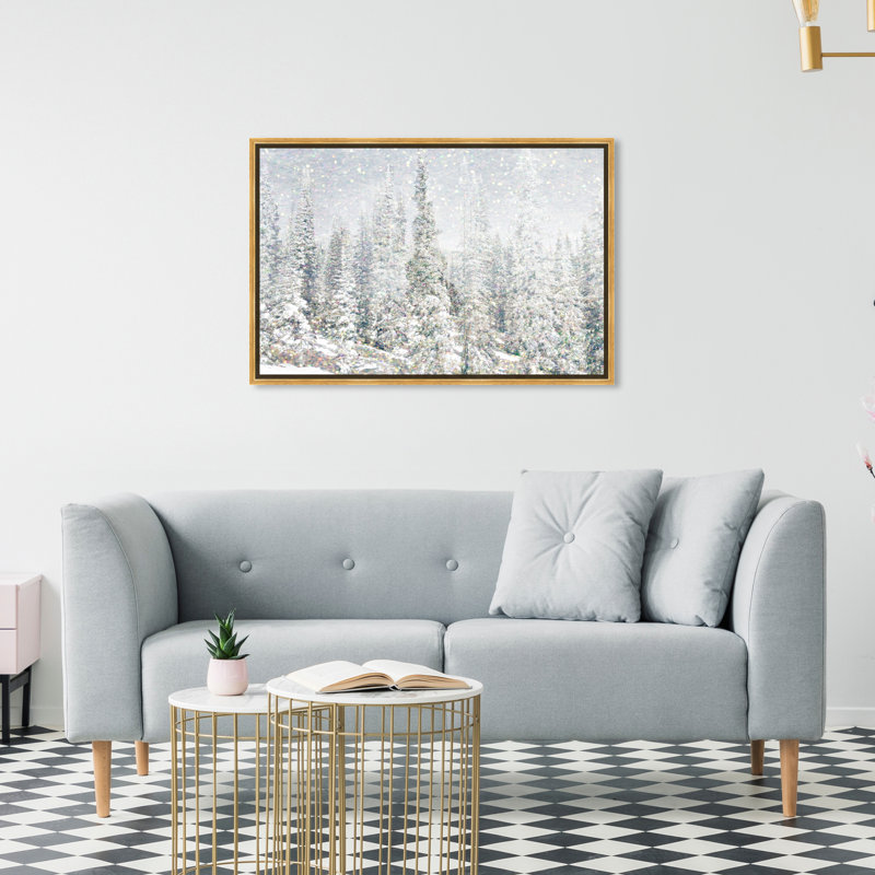 «Magic Snow Trees, Snow Trees Forest Modern White» par Oliver Gal - impression sur toile, Toile avec cadre doré