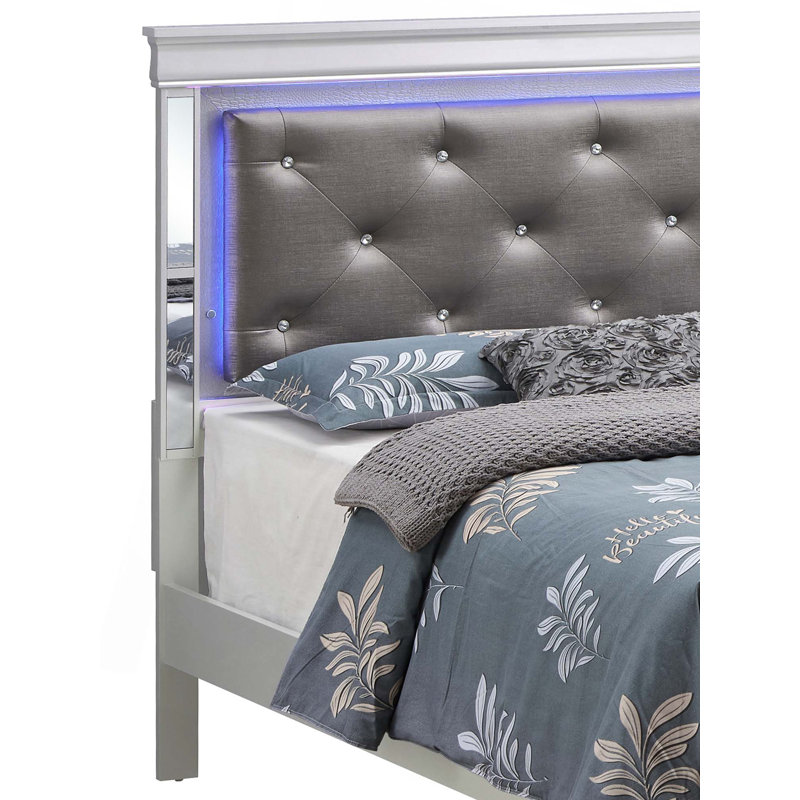 Lit chic pour chambre à coucher, Champagne / Blanc, Très grand