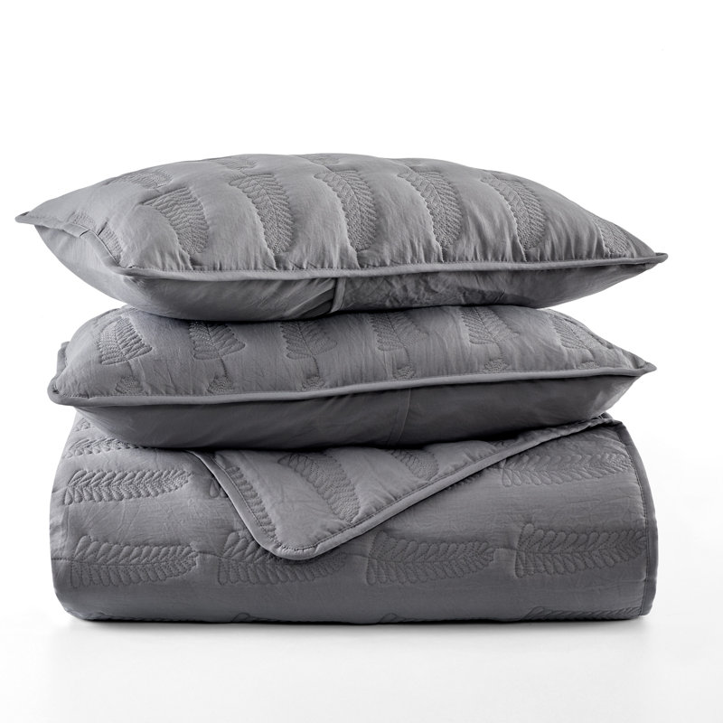 Striped Quilt Set, Lightweight Microfiber Coverlet, All Season Bedspread, King Quilt + 2 Standard Shams, Gray Leaf