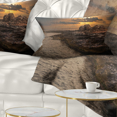 Coussin Rocky Coast with Antique Ruins - Sea & Shore