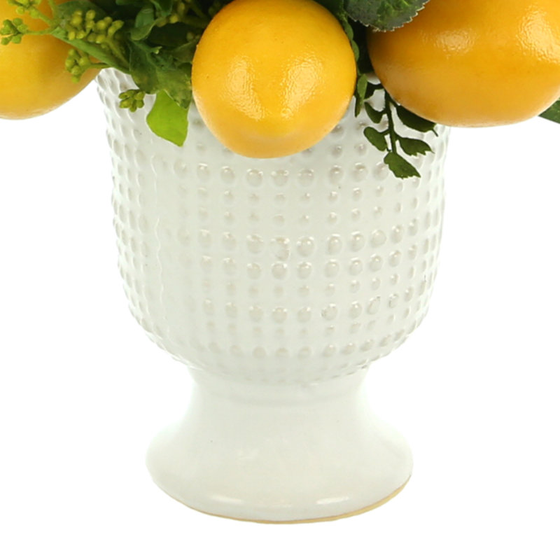 Arrangement floral citron et buis en pot