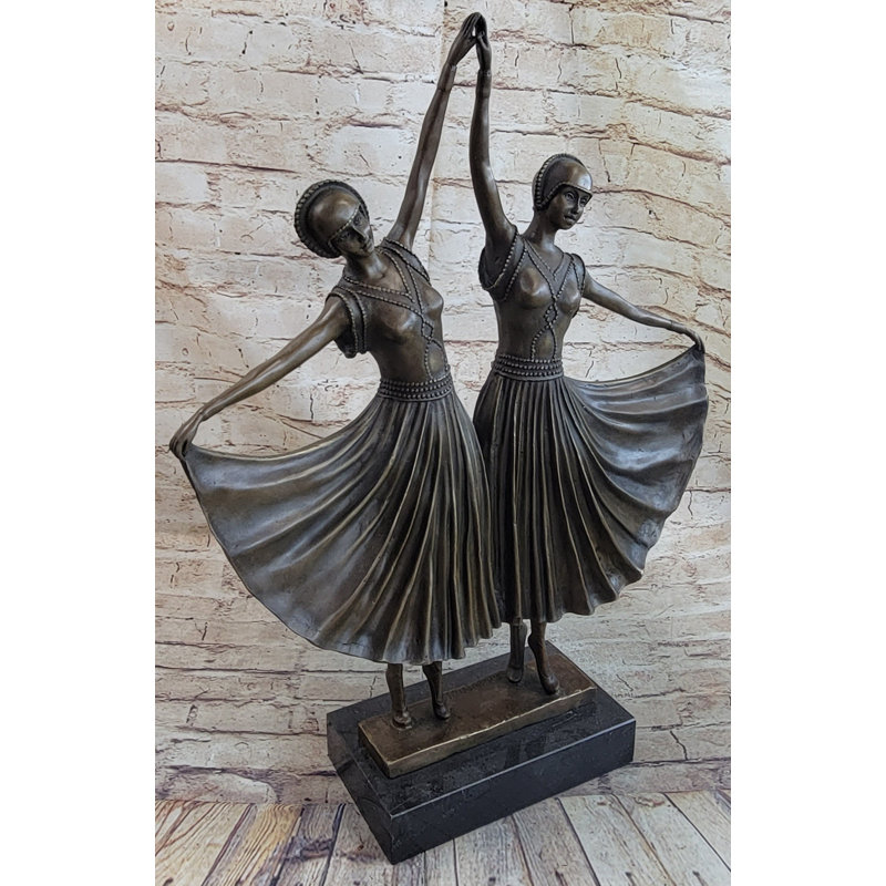 Figurines et sculptures Aykan