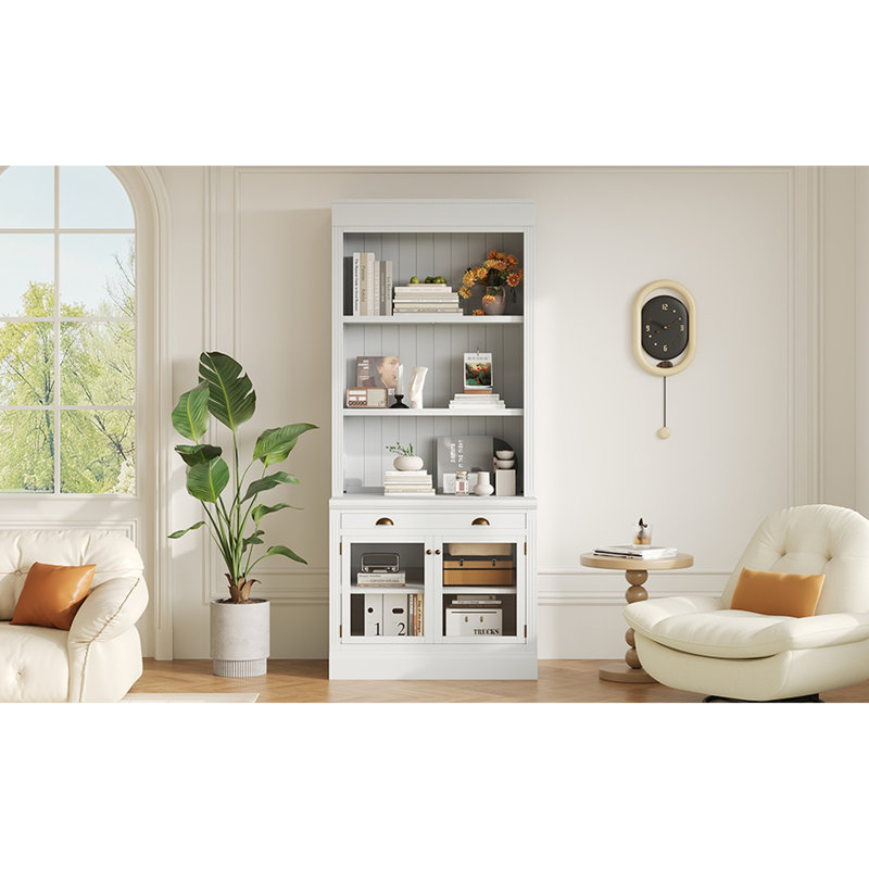 Bibliothèque blanche moderne de 83,4 po de hauteur avec 2 portes en verre trempé, 1 tiroir, tablette ajustable et quincaillerie de tiroir d'oxydation en bois massif, 3 tablettes ouvertes pour l'organisation de la chambre à coucher