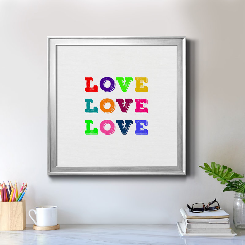 «Love Love Love», art textuel sur toile, H 22,5 po x l 22,5 po x P 1,5 po, Cadre argenté