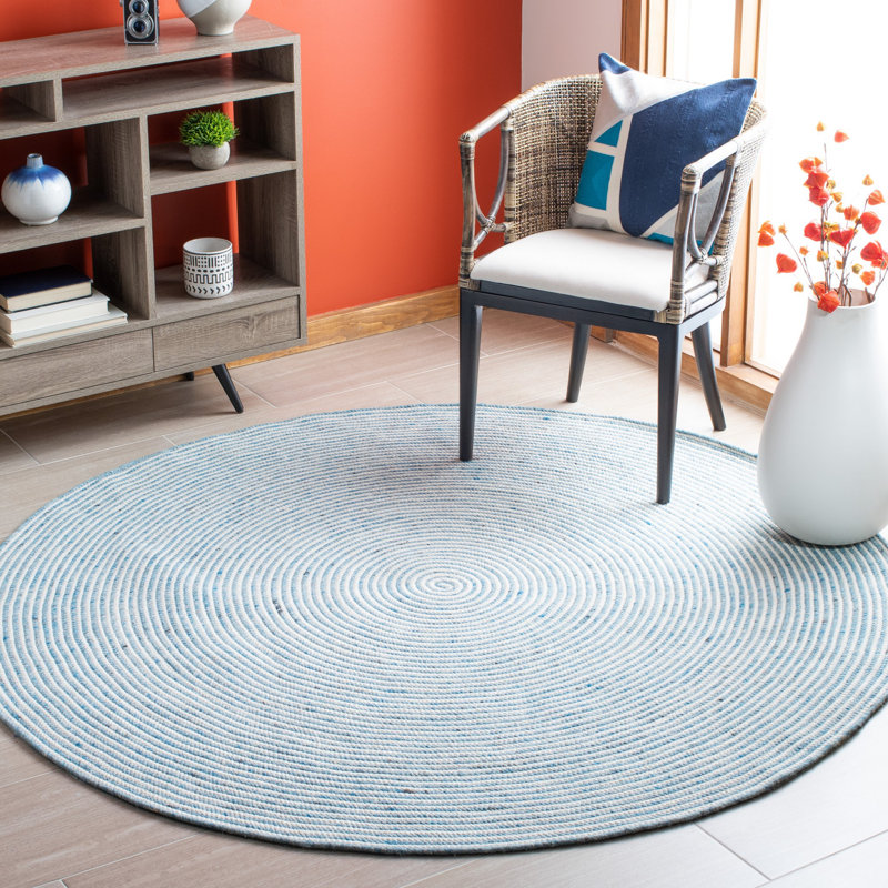 Mccabe Hand Woven Wool/Cotton Rug in Blue/Ivory, Round 3'