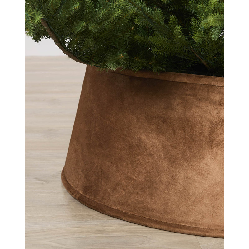 Mocha Velvet Tree Skirt, 70cm