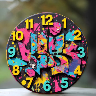 Horloge murale colorée et créative