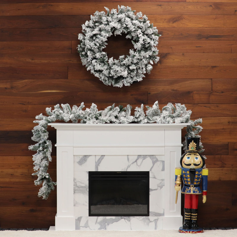 CT 24" White Pine Snowy Wreath, White