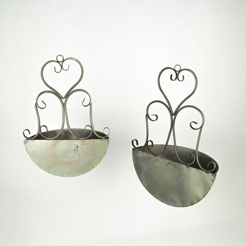Traditional Abstract Wall Decor on Metal