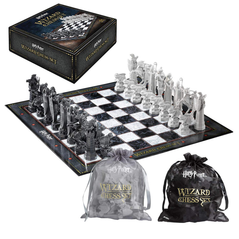 Harry Potter Wizard Chess Set with Black and White Square Board