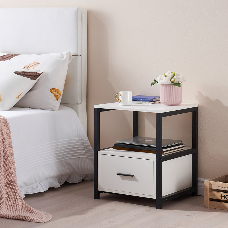 Kempst 15.7'' W Nightstand, Black White