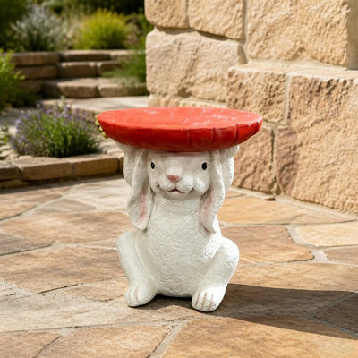 Table d'appoint compacte en résine avec plateau en carotte, support à plantes multifonctionnel pour la décoration de jardin intérieur et extérieur, petite table d'appoint stable pour le patio, le salon, la chambre à coucher, la chambre d'enfant, convenant à Cottagecore