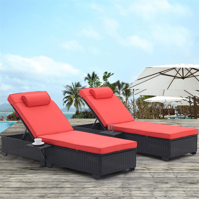 Chaise longue d'extérieur, Rouge