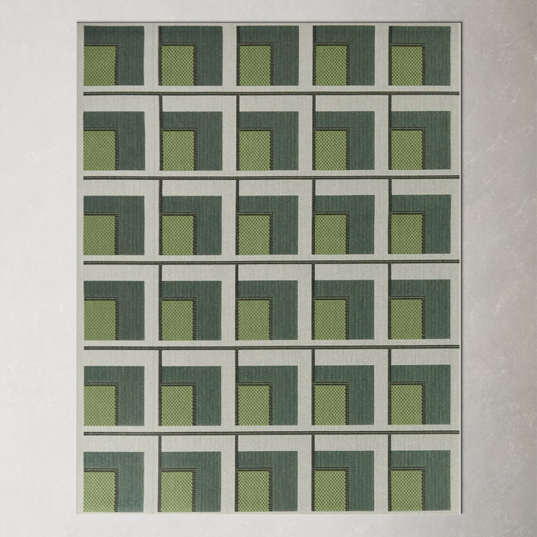 Kamran Rectangle Geometric Machine Woven Polypropylene Indoor / Outdoor Area Rug in Green/Gray