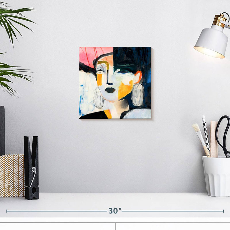 Leisha Sorella II, 10" H x 10" W