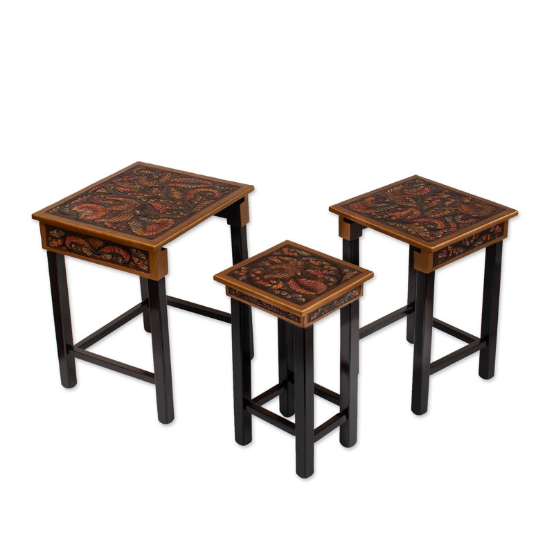 Ensemble de 3 tables d'appoint artisanales en bois et en cuir travaillé artisanal Bird of Paradise