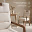 Ensemble de 2 chaises de salle à manger rembourrées avec accoudoirs rembourrés, assise et dossier rembourrés, structure en bois massif durable, sièges confortables