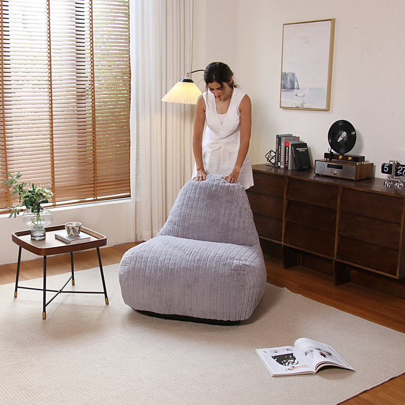 Shell-shaped Bean Bag Chair, Gray Faux Fur