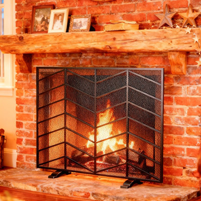 Pare-feu en fer à chevrons