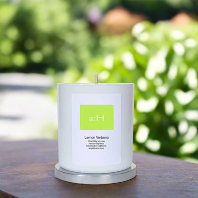A: H Bougie parfumée à la verveine citron avec support en verre