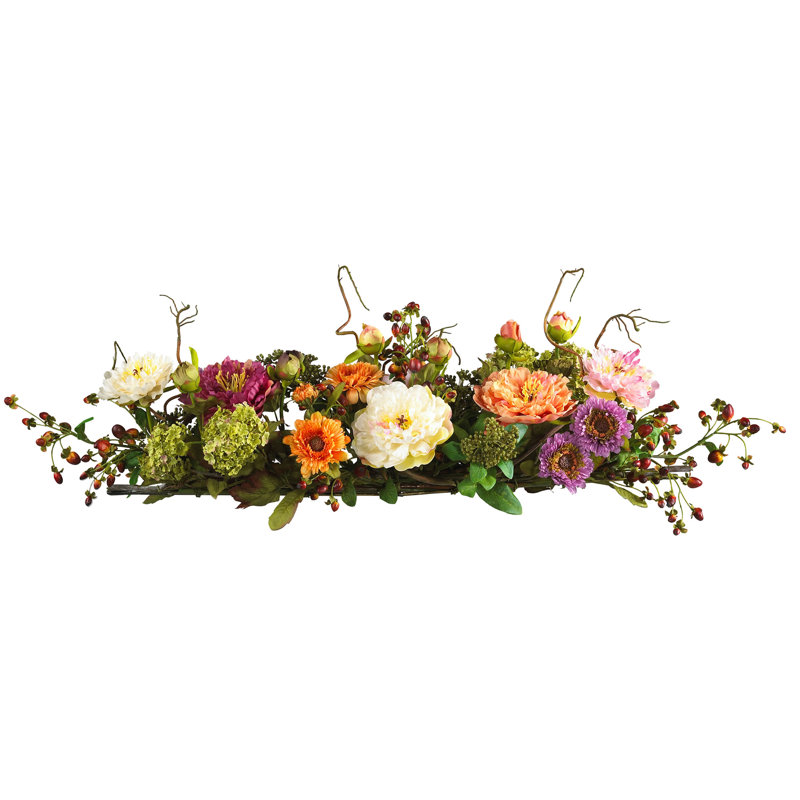 Centre de table mixte dans un vase