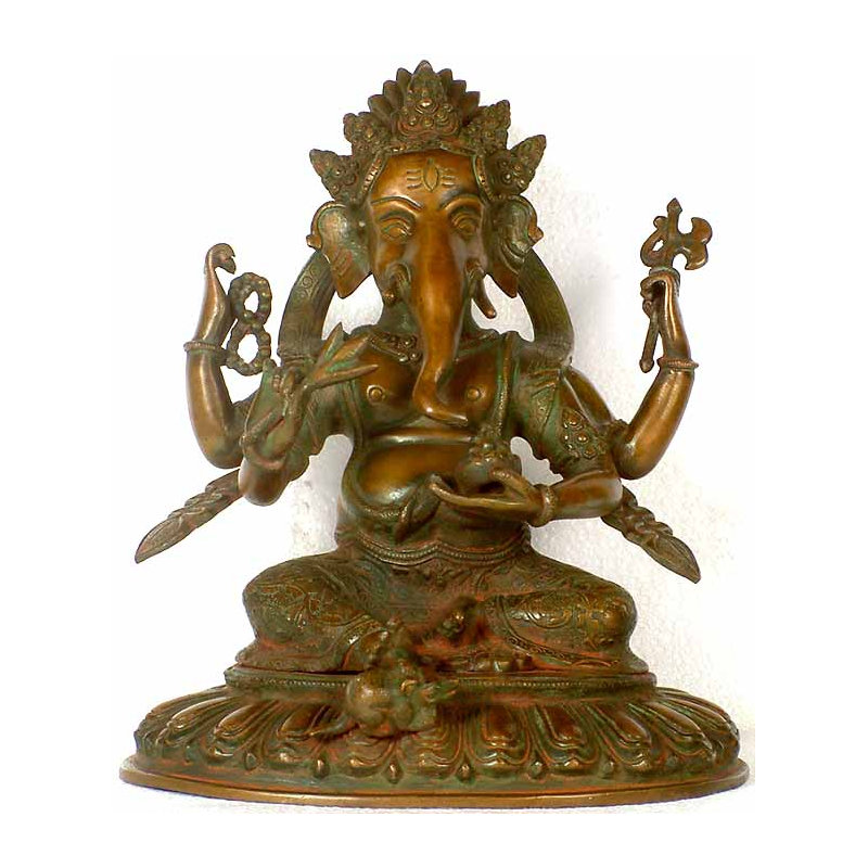 Ganesha à quatre bras en lalitasana