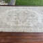 Tapis turc antique idéal pour les salons dans un style anatolien unique en laine pure pour un confort et un design inégalés