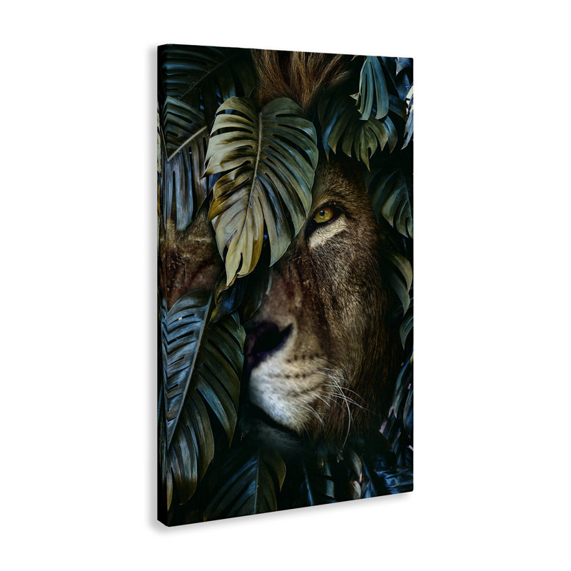 «Lion Peering Monstera Leaves», art mural sur toile par Reinders, H 24 po x l 36 po