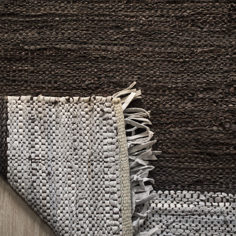 Tapis gris / brun foncé tissé à plat Exley, Rectangle 8 pi x 10 pi