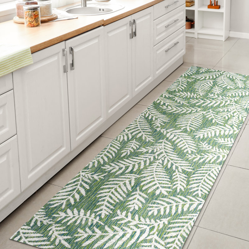 Kelita Nevis Palm Frond Cream/Green Indoor/Outdoor Rug, Runner 2'2" x 8'