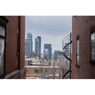 " Montreal Skyline "