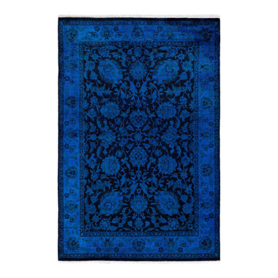 Fine Vibrance One-of-a-Kind 4'2" X 6'2" Hand Knotted Area Rug