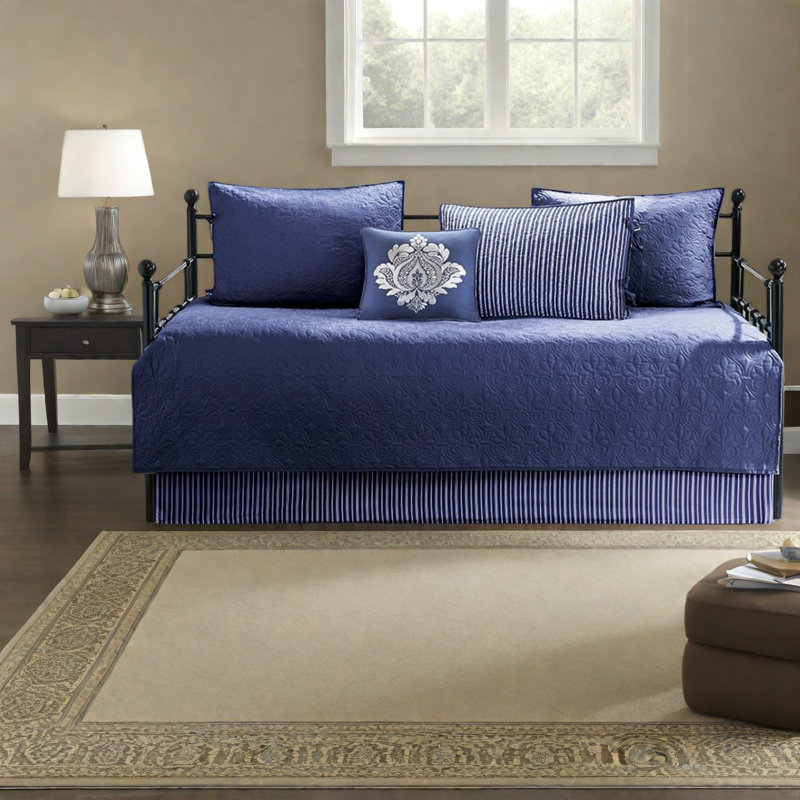 Ensemble de literie réversible 6 pièces, conception matelassée en coton, style chalet bleu marine