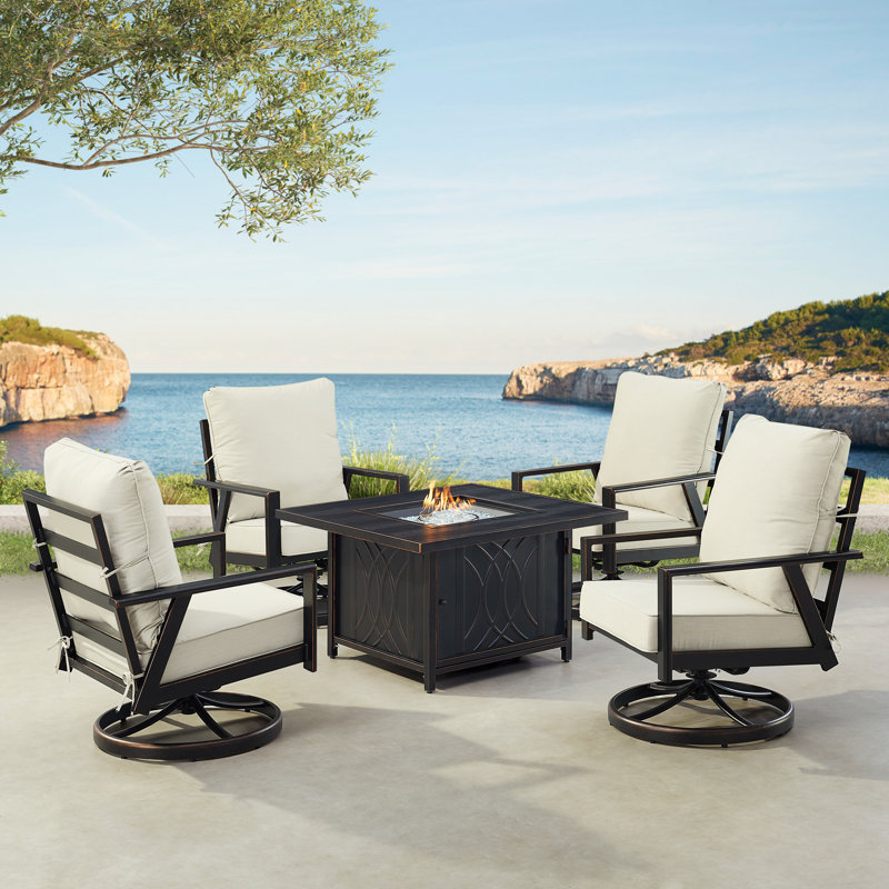 Ensemble de table de foyer en aluminium noir avec quatre fauteuils club, Gris clair
