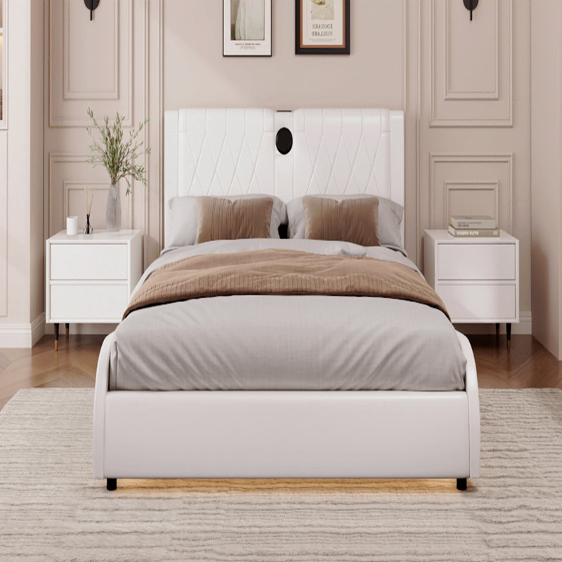 Grand lit plateforme tapissier avec tête de lit épaisse, haut-parleurs Bluetooth et lumière DEL RVB, aucun sommier nécessaire
