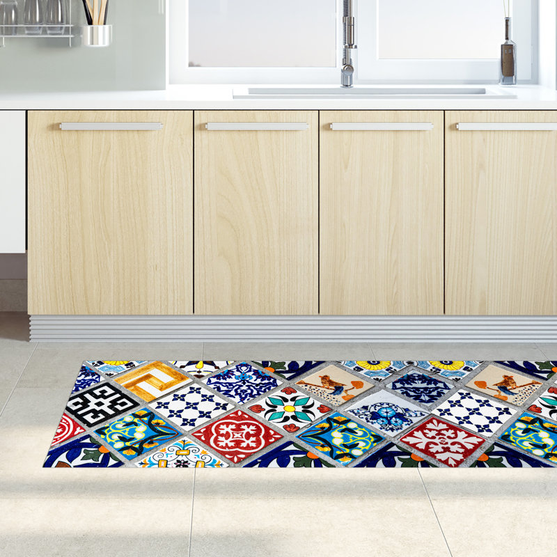 Gentjana Damask Area Rug, Rectangle 52 x 280cm