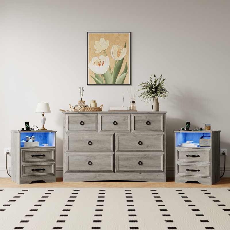  Ensemble de commode 3 pièces - commode 7 tiroirs et deux tables de chevet 2 tiroirs avec station de charge, gris délavé