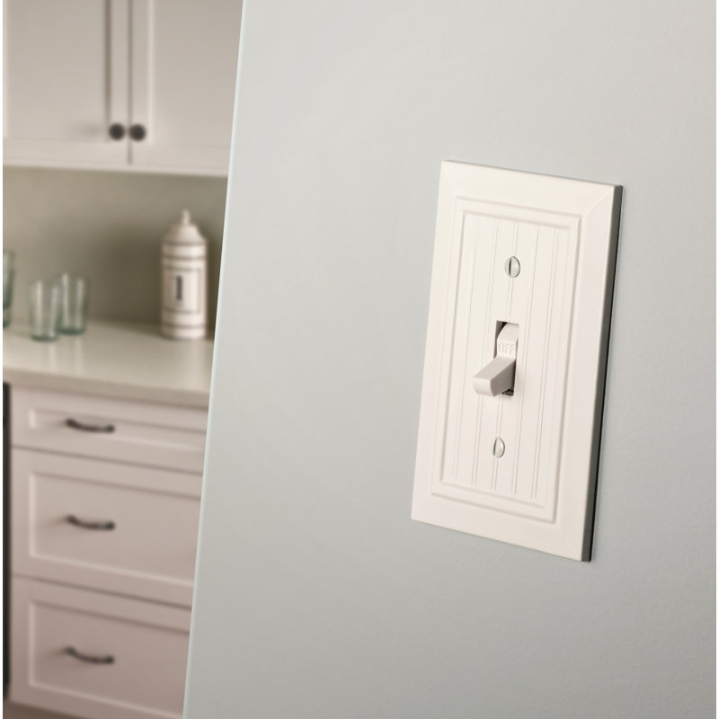 Classic Beadboard 1-Gang Toggle Light Switch Wall Plate